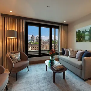 Hotel Tower By Blue Orchid, Londen